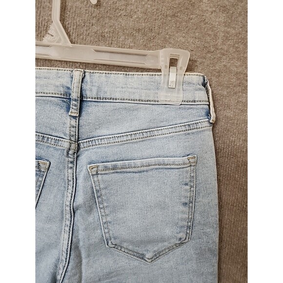 Old Navy Rockstar Slim Capri Jeans Womens 2 Blue Light Wash Stretch NEW - Picture 9 of 13